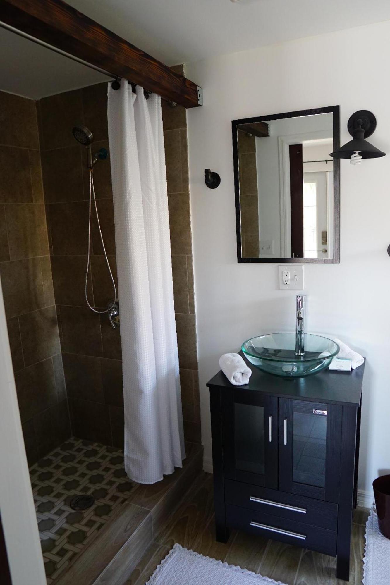 Mi Casa Es Tu Casa, Airport Suites Tampa Kültér fotó