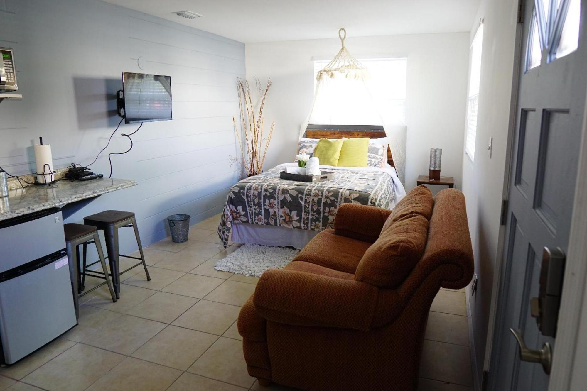 Mi Casa Es Tu Casa, Airport Suites Tampa Kültér fotó