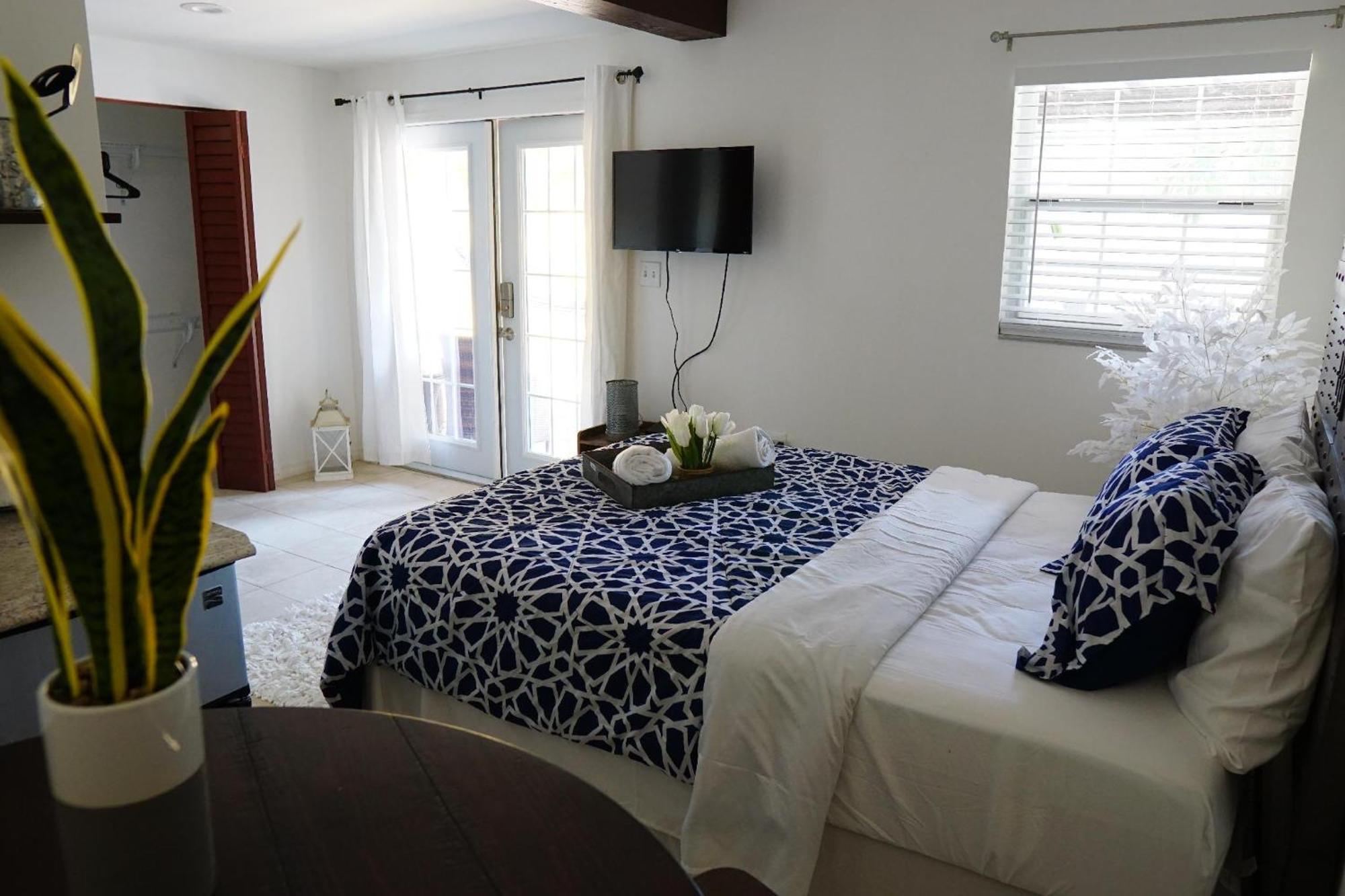 Mi Casa Es Tu Casa, Airport Suites Tampa Kültér fotó
