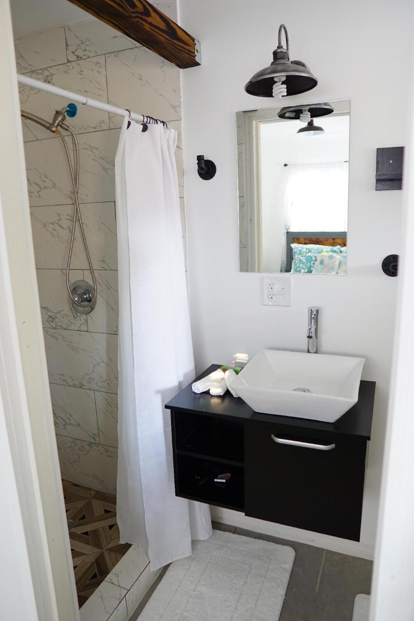 Mi Casa Es Tu Casa, Airport Suites Tampa Kültér fotó