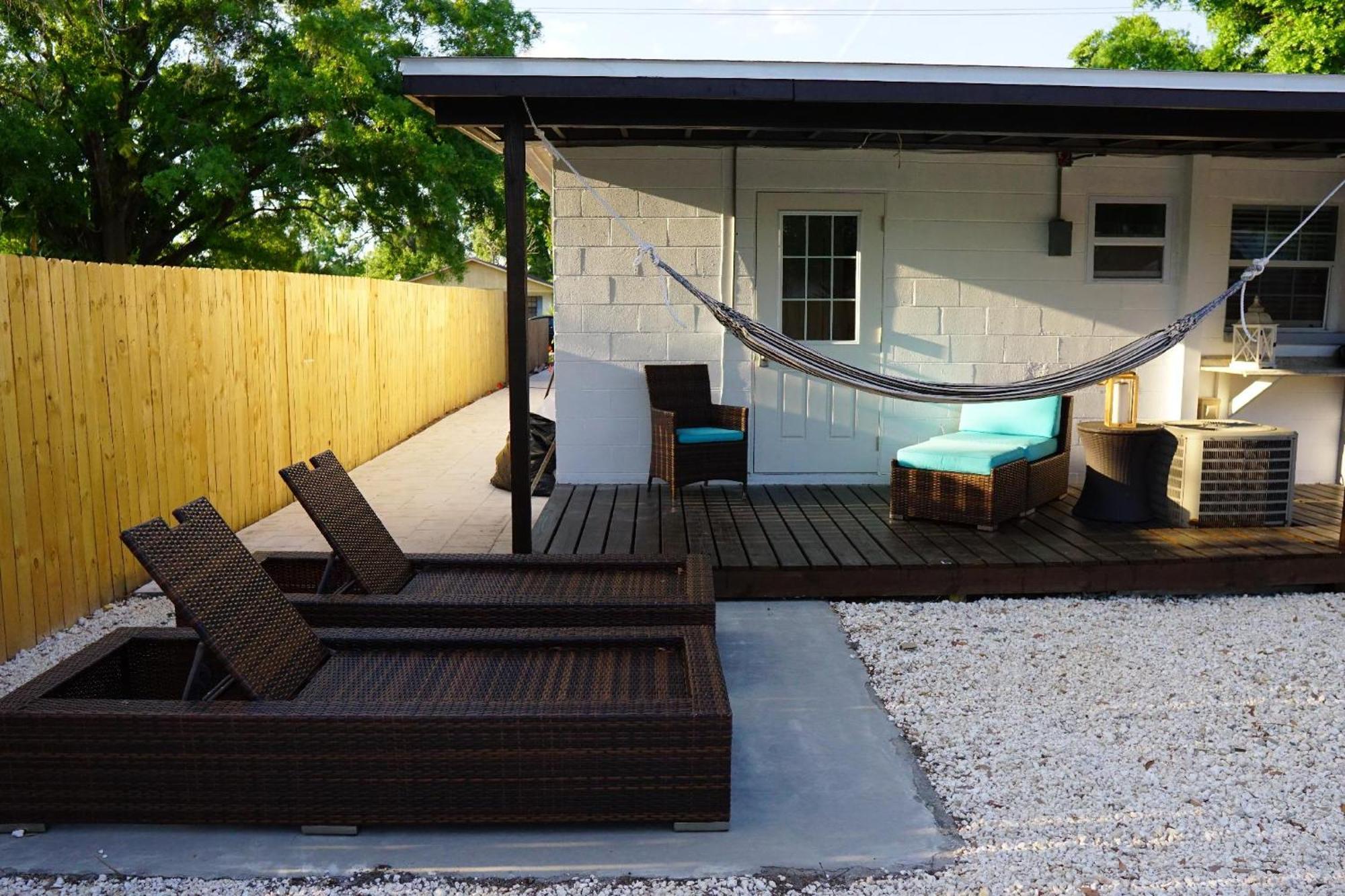 Mi Casa Es Tu Casa, Airport Suites Tampa Kültér fotó