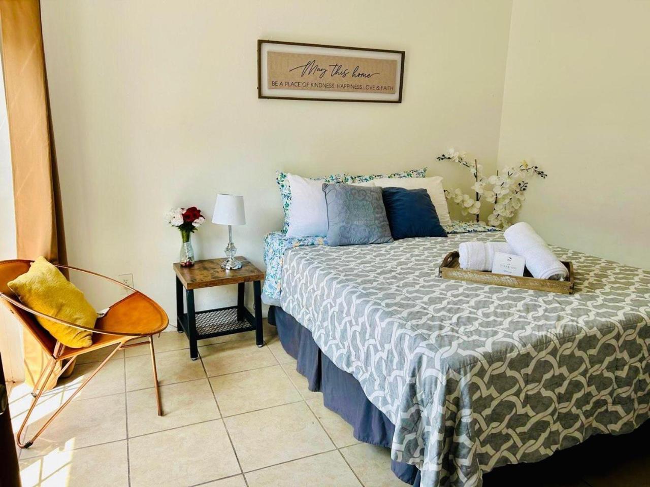 Mi Casa Es Tu Casa, Airport Suites Tampa Kültér fotó